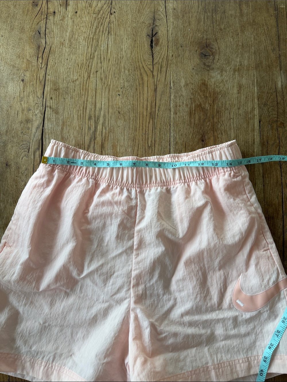 Nike Light Pink Women's Athletic Shorts Size Medium - Picture 4 of 7